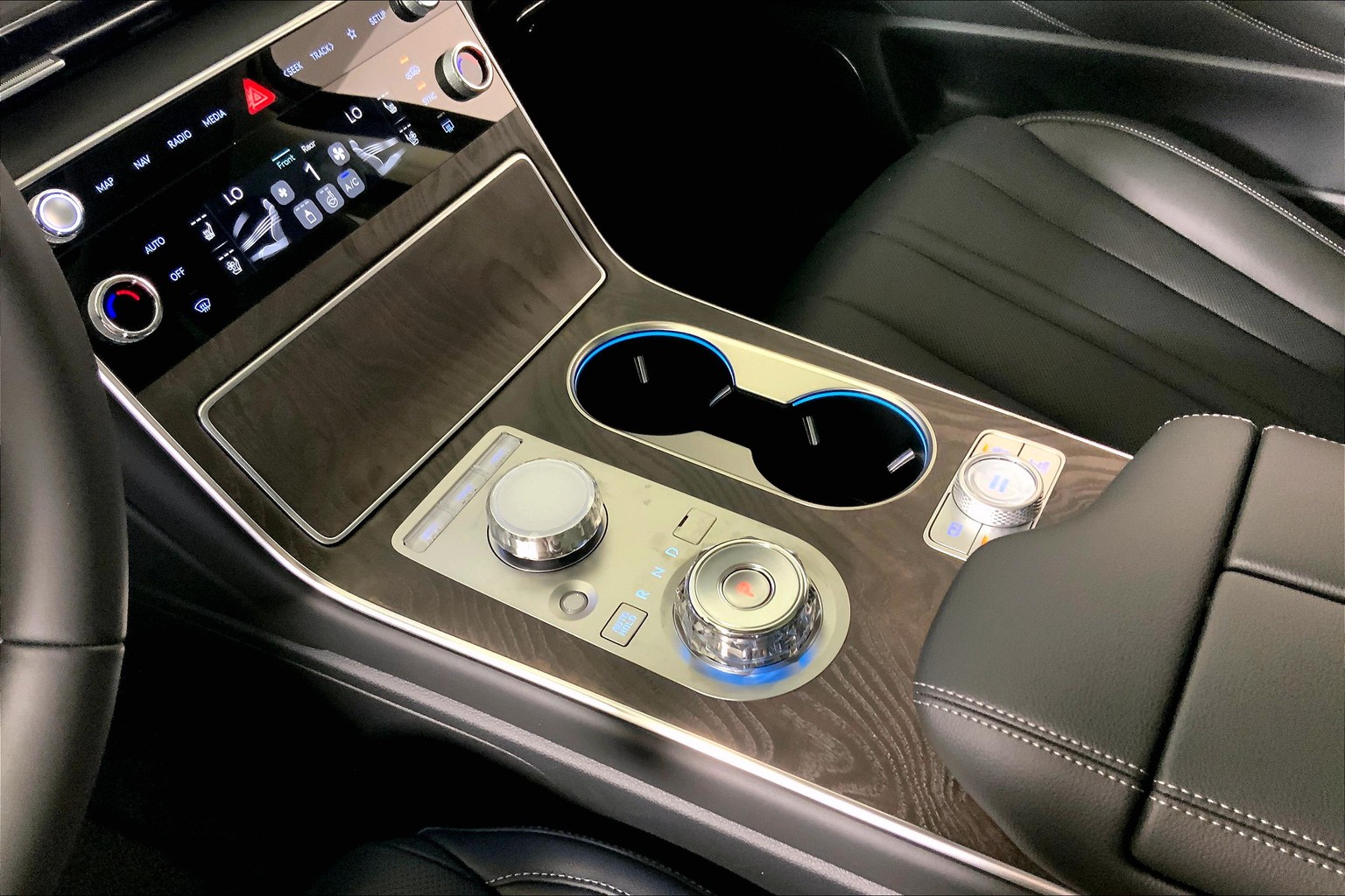 New 2025 Genesis GV80 2.5T Advanced 4D Sport Utility in